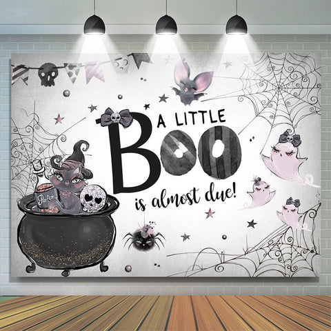 Un petit boo est presque dû toile de fond de douche de bébé Halloween