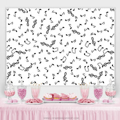 Note noire toile de fond blanche pour la fête d'anniversaire