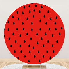Gouttes de pluie noires rondes sur fond rouge pour fête d'anniversaire