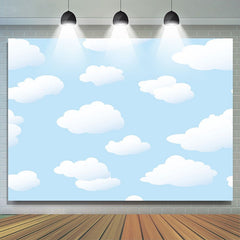 Paysage nuages blancs et fond de ciel bleu