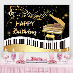 Piano doré et toile de fond joyeux anniversaire noir et blanc
