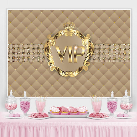 Gold Vip avec toile de fond de fête d'anniversaire couronne pour femme