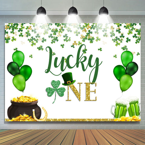 Ballons verts et trèfle Lucky One Birthday Backdrop