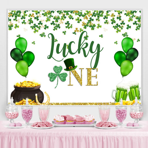 Ballons verts et trèfle Lucky One Birthday Backdrop