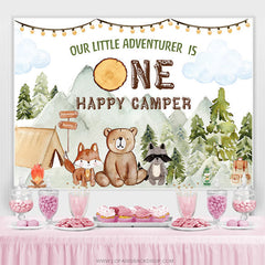 Toile de fond du 1er anniversaire de l'animal d'aventure de la forêt verte