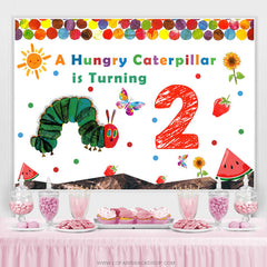 Hungry Caterpillar tourne la toile de fond de deux anniversaires