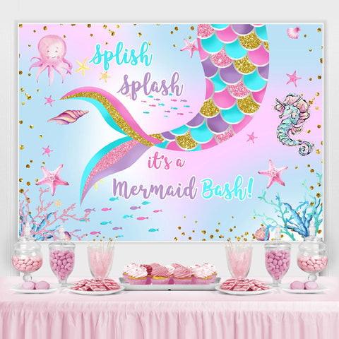 C'est une toile de fond de joyeux anniversaire Mermaid Bash pour la fête