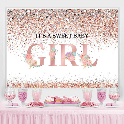 C'est une toile de fond à paillettes florales roses pour bébé fille douce pour baby shower