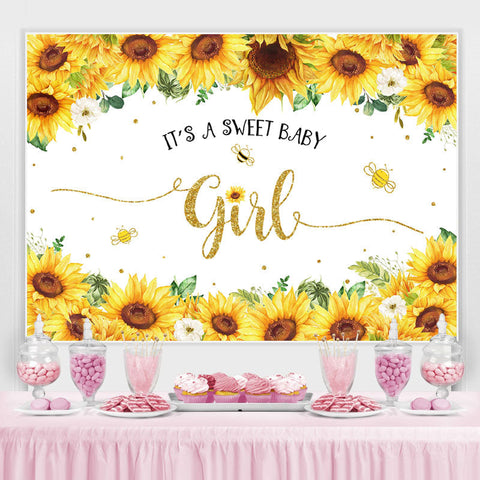 C'est une douce petite fille avec une baby shower de tournesols