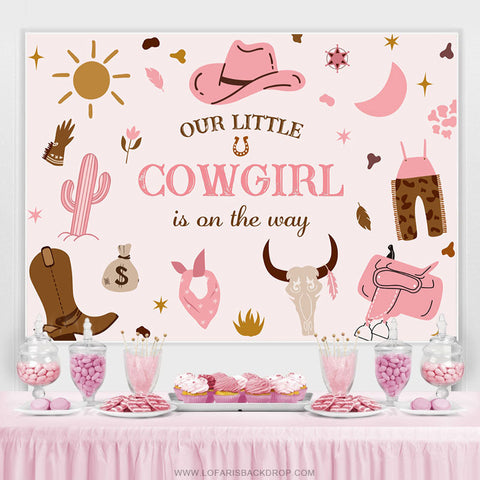 La petite cow-girl est sur le chemin de la toile de fond de douche de bébé rose