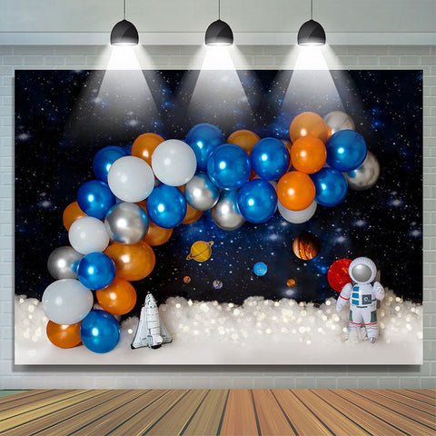 Toile de fond de fête d'anniversaire de galaxie de ballon bleu orange