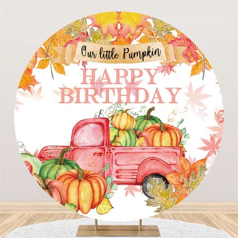 Notre toile de fond ronde de joyeux anniversaire de voiture de citrouille de litière