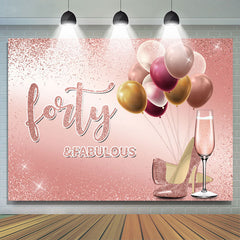 Talons scintillants roses et toile de fond d'anniversaire de ballons pour fille