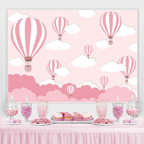 Toile de fond rose de f¨ºte d'anniversaire de nuage de ballon ¨¤ air chaud pour des filles