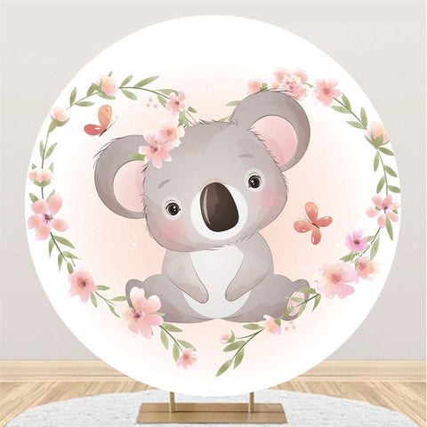 Toile de fond ronde sur le thème des fleurs de koala roses et des papillons