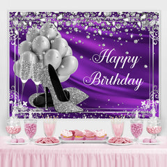 Toile de fond d'anniversaire violet ballon et diamants argent¨¦s