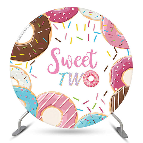 Couverture de toile de fond d'anniversaire rond Sweet Two Donuts