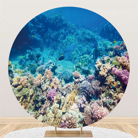 Récif De Corail Sous-Marin Et Toile De Fond Ronde De Poisson Pour L'été