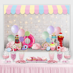Toile de fond de joyeux anniversaire de mur de briques blanches et de paillettes
