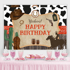 Fond de joyeux anniversaire en bois et cheval pour la fête